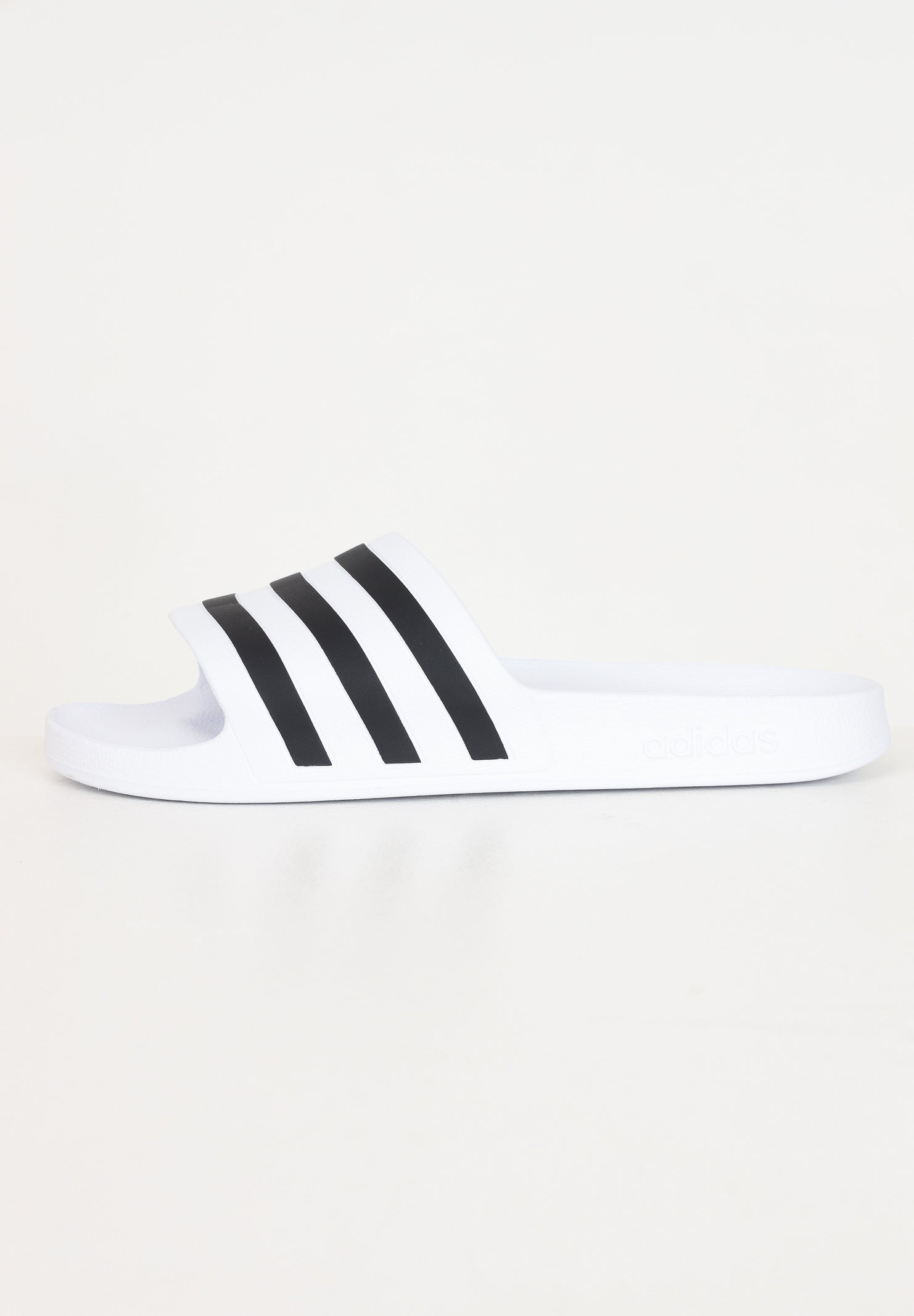 ADIDAS PERFORMANCE Ciabatte Adilette aqua bianche e nere da uomo F35539 . ADIDAS PERFORMANCE 