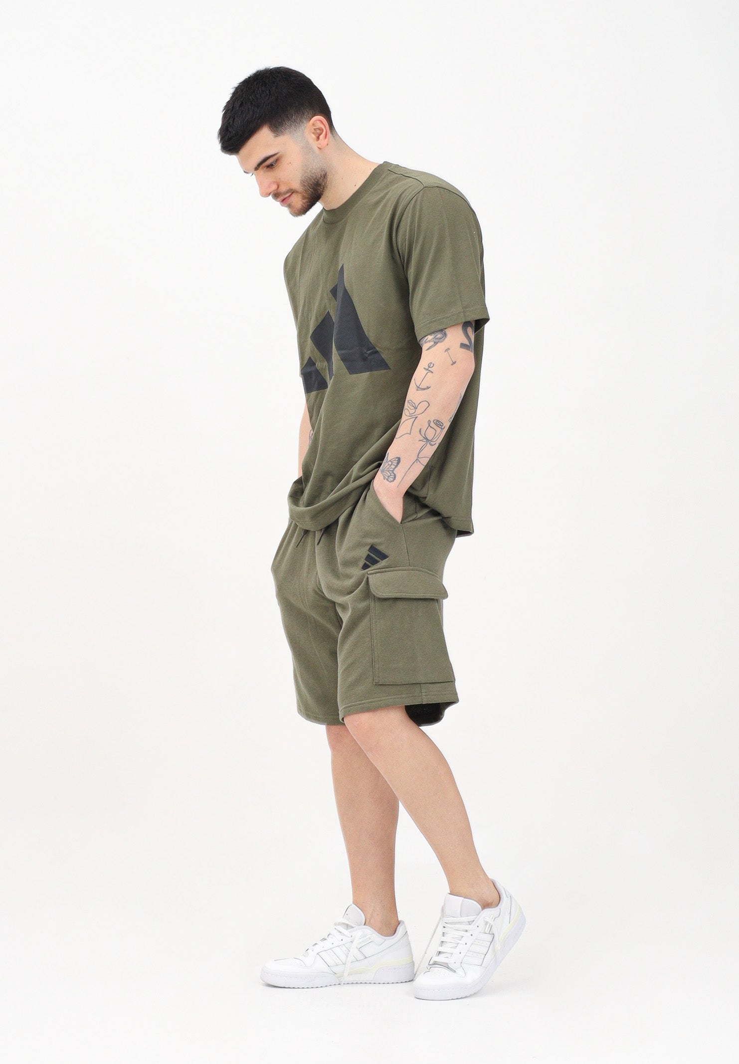 ADIDAS PERFORMANCE Shorts sportivo Essentials Cargo verde da uomo JE6292 . ADIDAS PERFORMANCE 