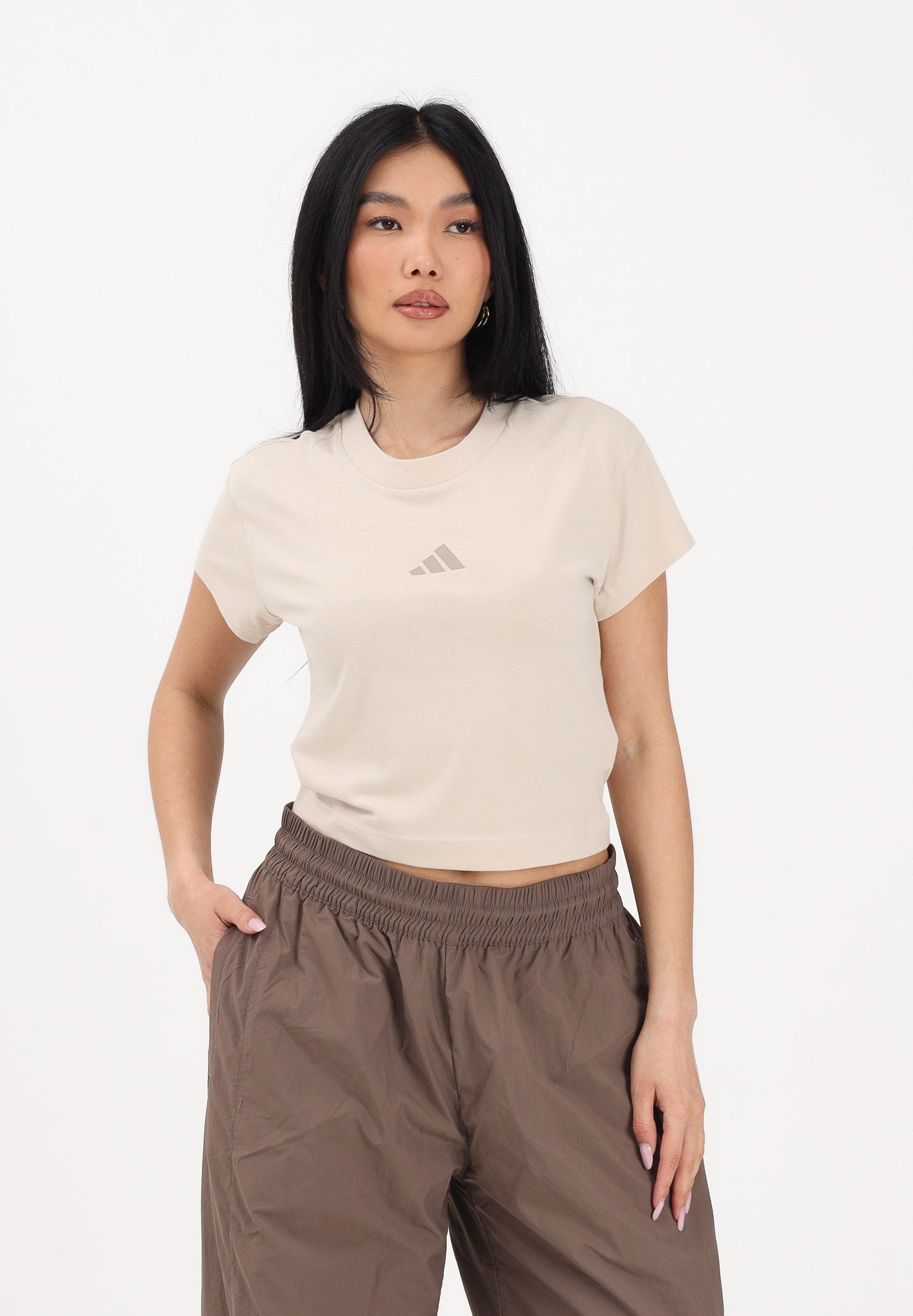 ADIDAS PERFORMANCE T-shirt a manica corta Future Icons Small Logo beige da donna KD7721 . ADIDAS PERFORMANCE 