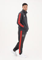 ADIDAS PERFORMANCE Pantalone sportivo DNA del Team Audi Revolut F1® grigio e rosso da uomo KE6783 . ADIDAS PERFORMANCE 
