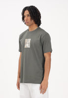 ARMANI EXCHANGE T-shirt a manica corta verde militare da uomo con stampa XM002501AF10356 U8144 ARMANI EXCHANGE 