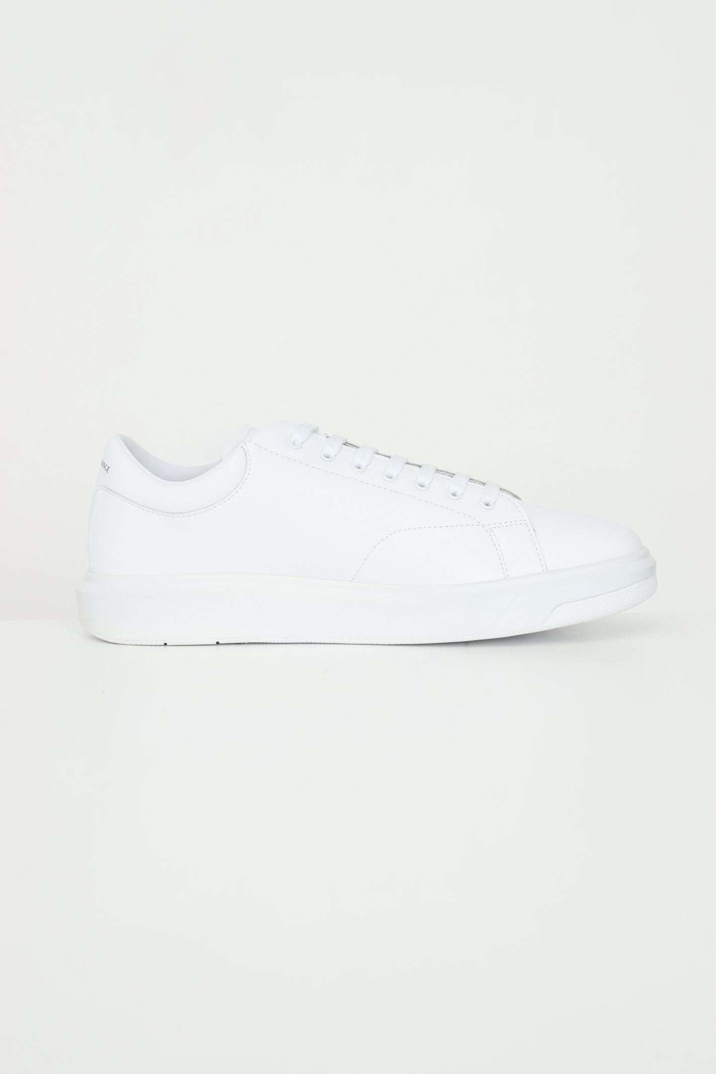 ARMANI EXCHANGE Sneakers bianche da uomo con logo XUX123XV534 00152 ARMANI EXCHANGE 