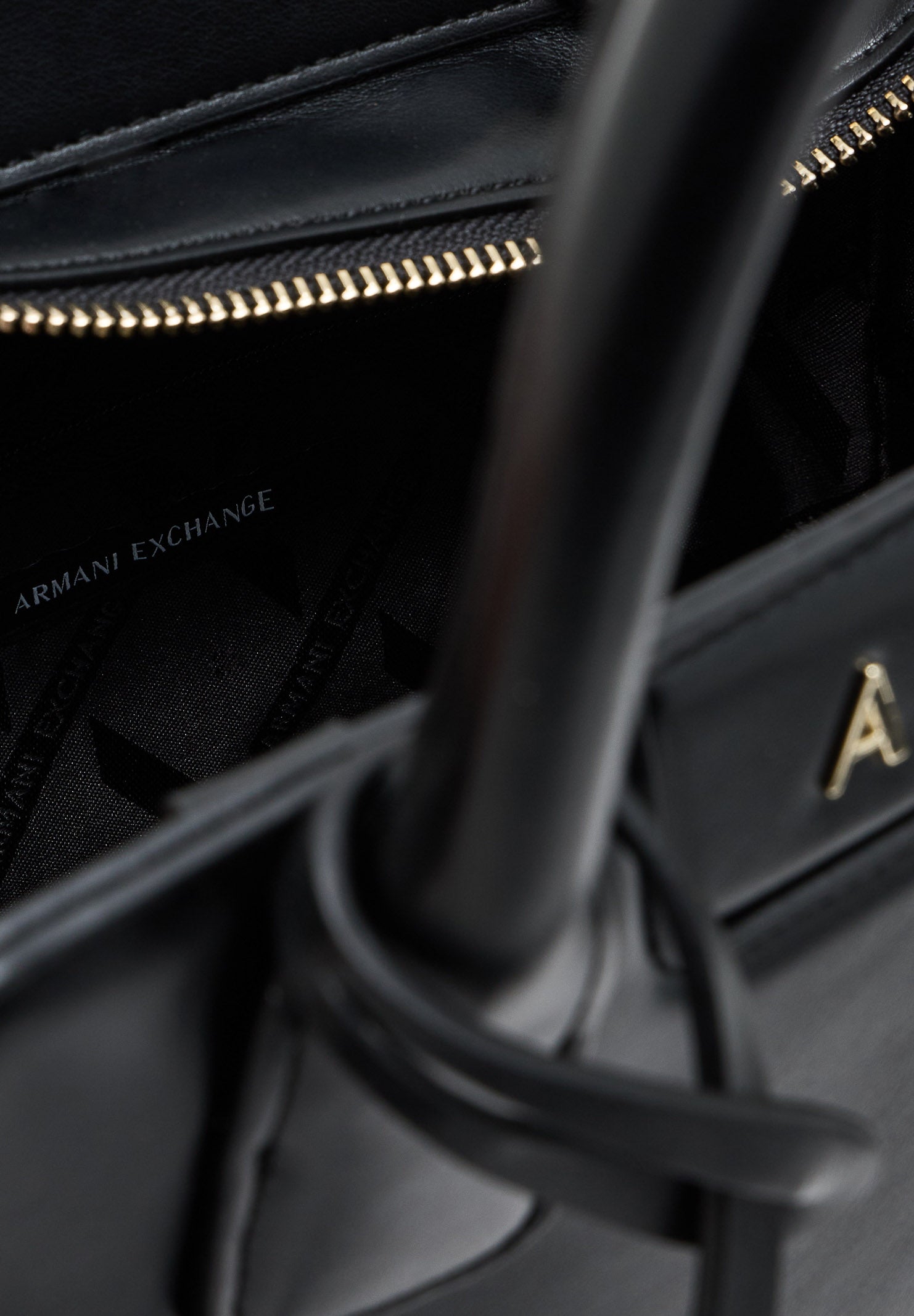 ARMANI EXCHANGE Borsa a mano nera da donna con logo XW002159AF19892 UC001 ARMANI EXCHANGE 