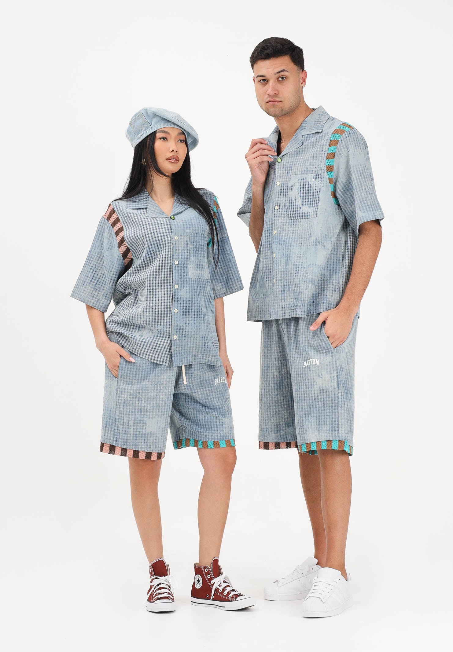 BARROW Shorts celeste per uomo e donna con stampa micro check S6BWUABE056 172 BARROW 