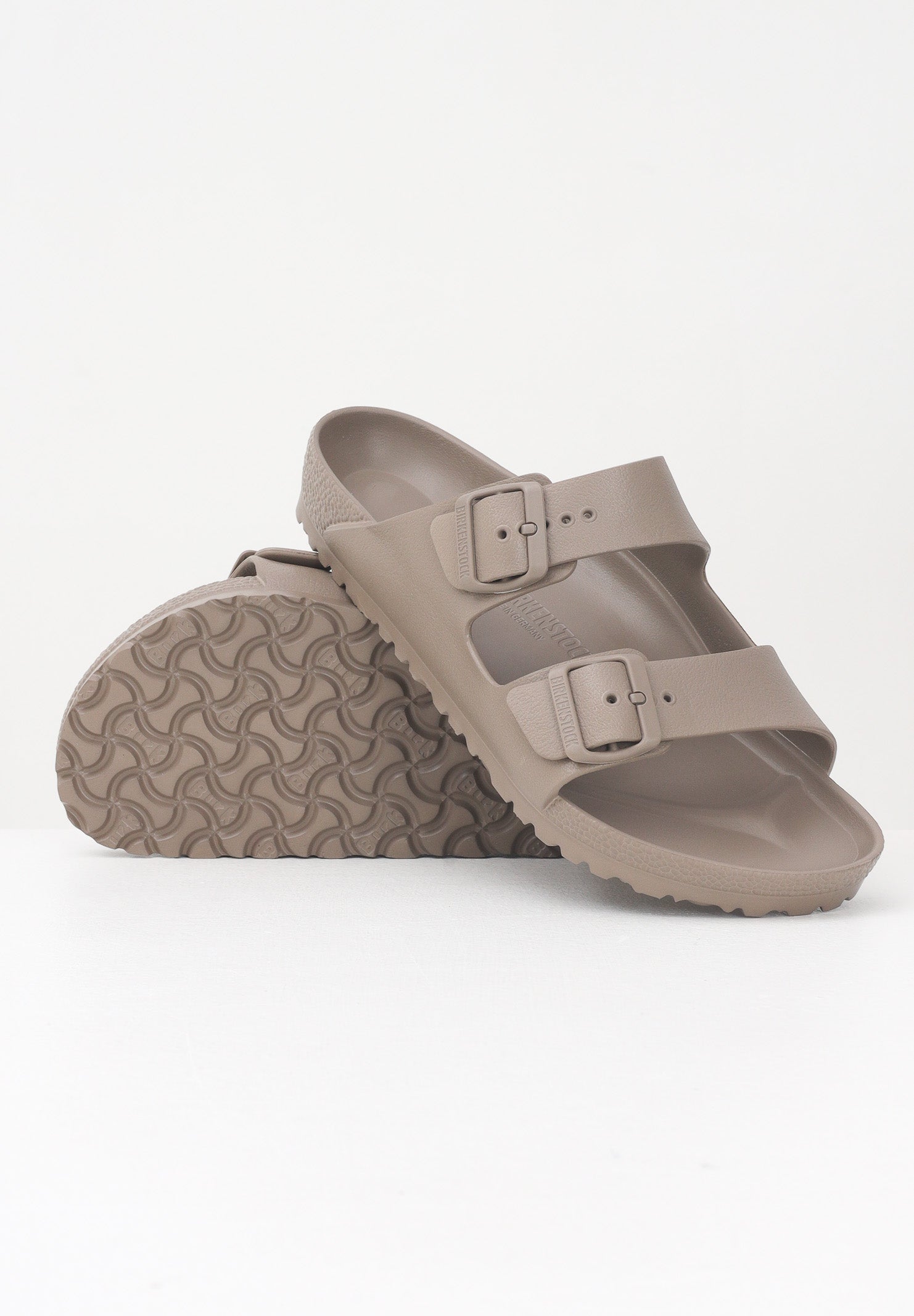 BIRKENSTOCK Ciabatte Arizona Essentials beige da uomo 1030447 . BIRKENSTOCK 