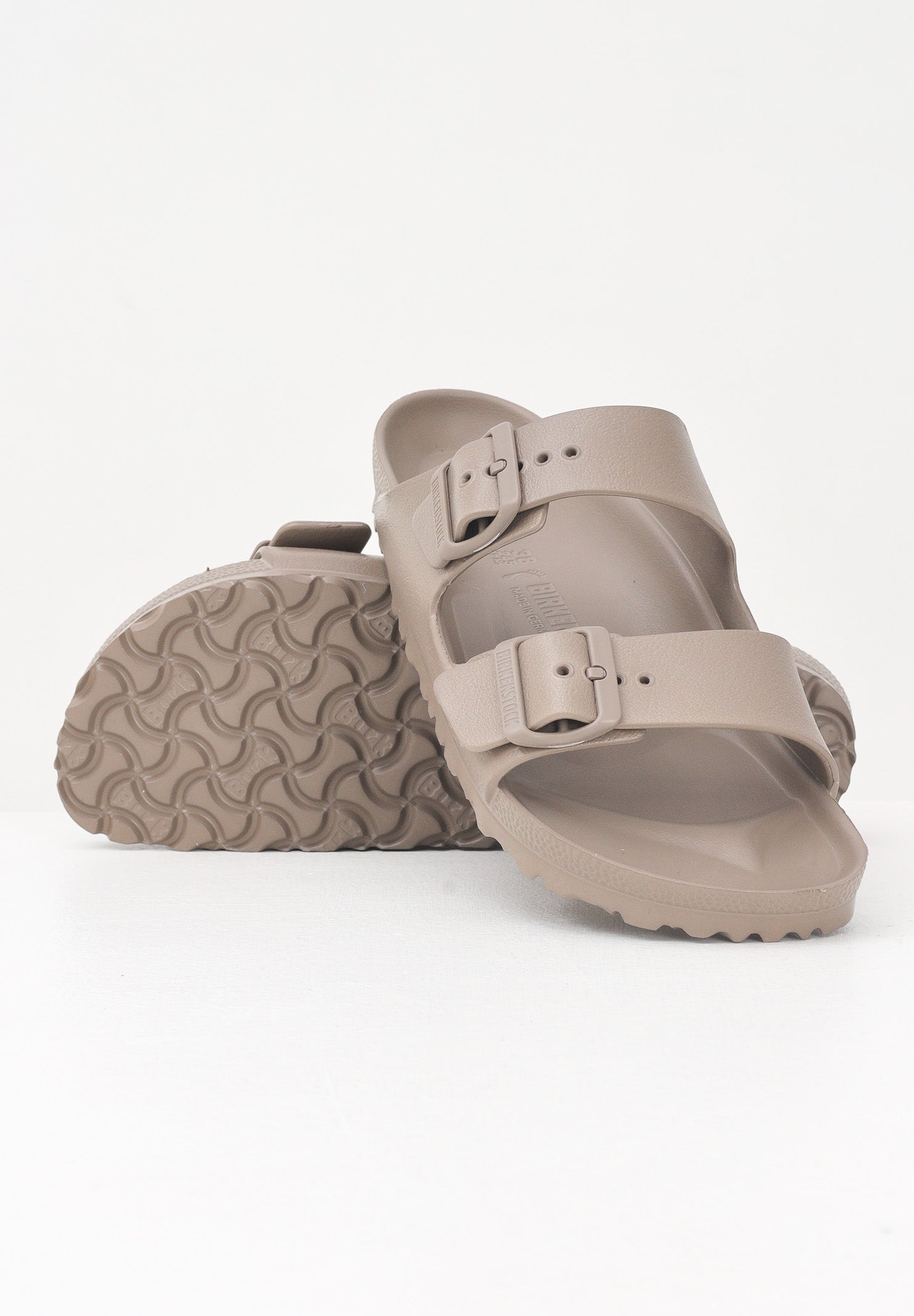 BIRKENSTOCK Ciabatte Arizona Essentials beige per uomo e donna 1030466 . BIRKENSTOCK 