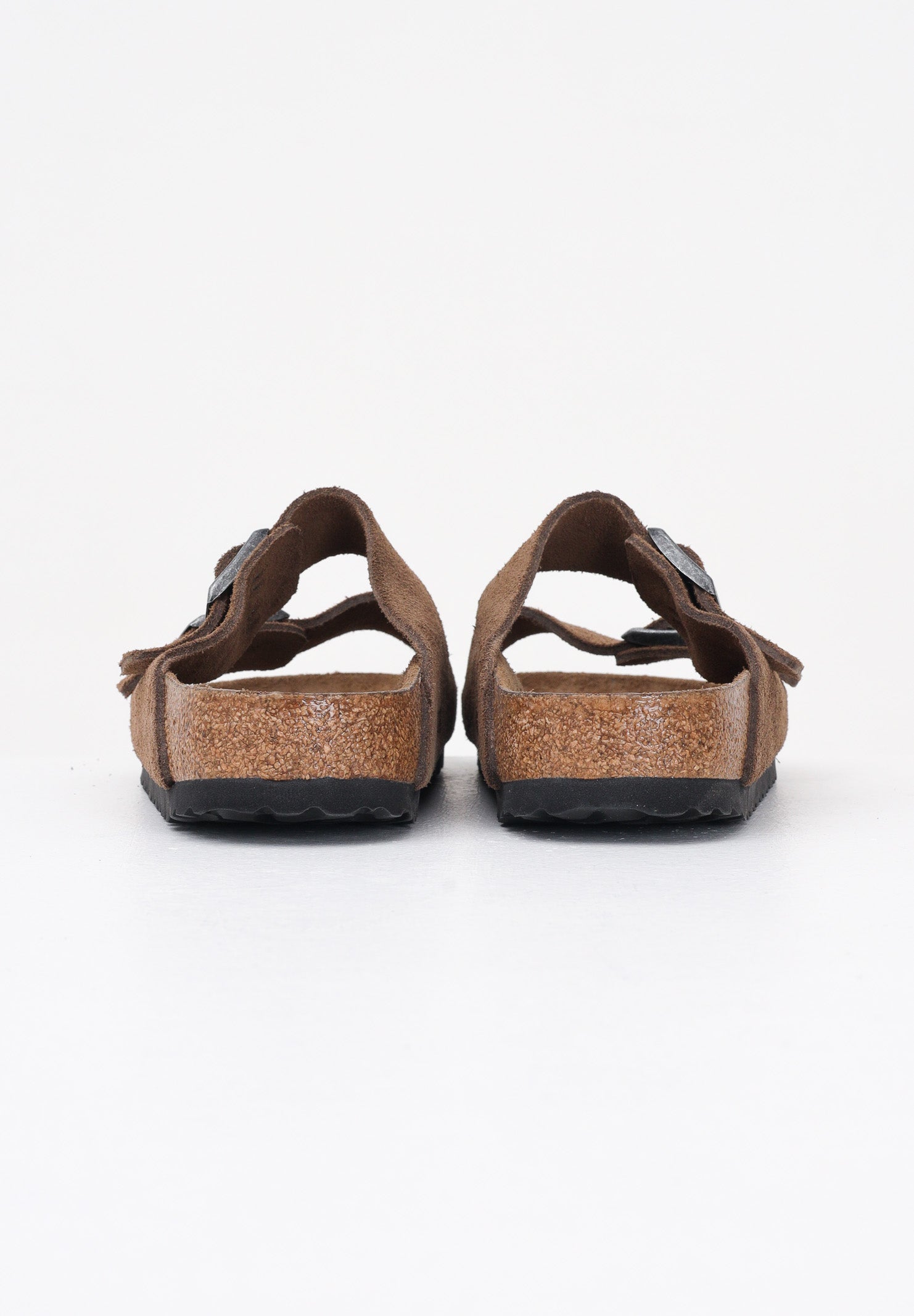 BIRKENSTOCK Ciabatte Arizona in pelle scamosciata marrone per uomo e donna 1030865 . BIRKENSTOCK 