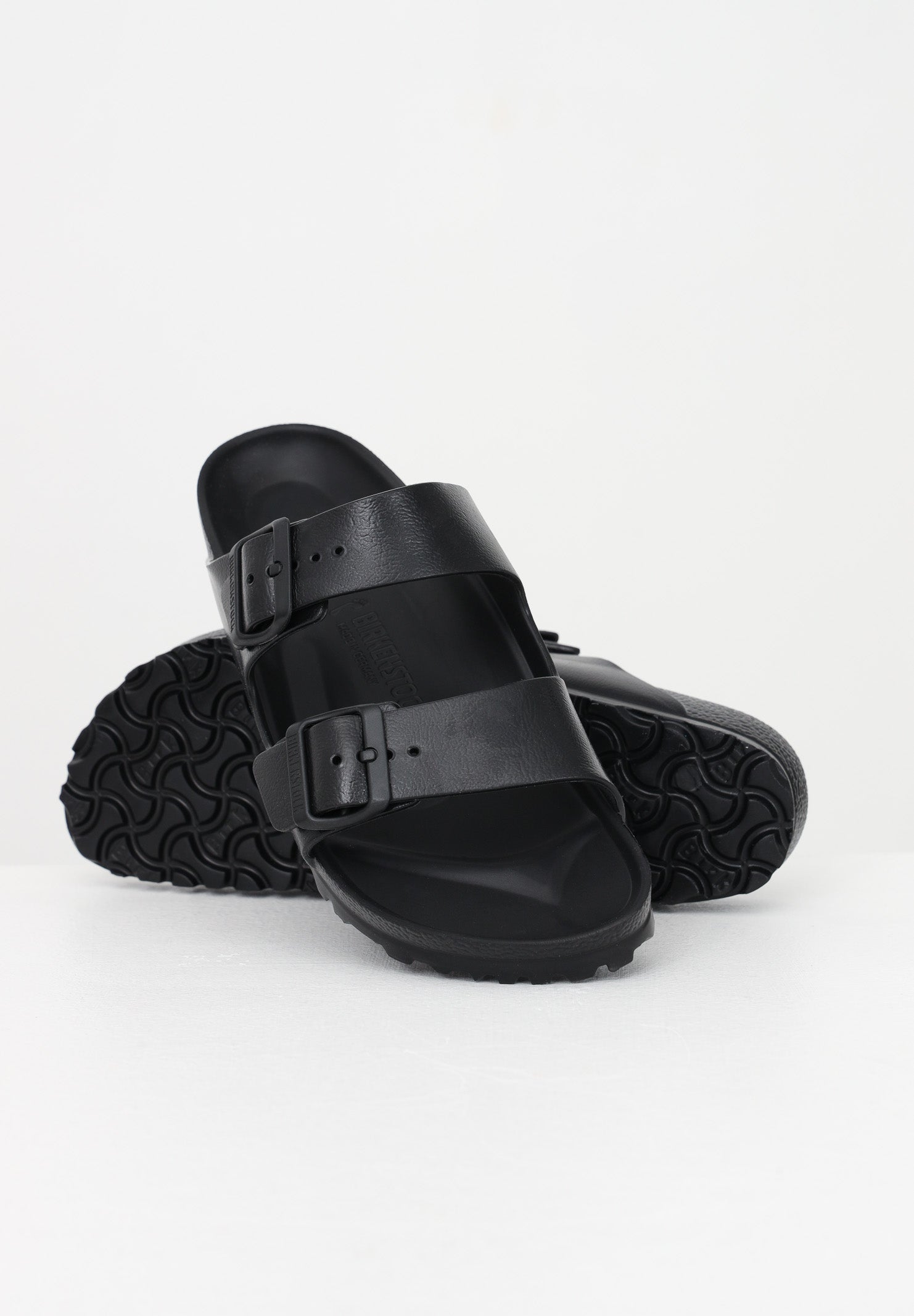 BIRKENSTOCK Ciabatte Arizona nere per uomo e donna 129423 . BIRKENSTOCK 