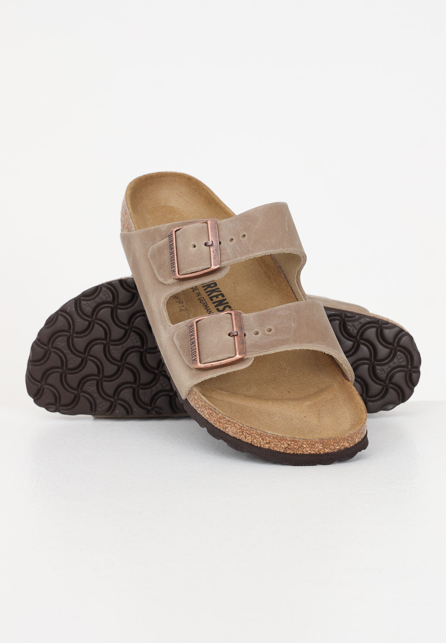 BIRKENSTOCK Ciabatte Arizona beige per uomo e donna 352203 . BIRKENSTOCK 