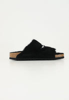 BIRKENSTOCK Ciabatte Arizona Shearling nere per uomo e donna 752663 . BIRKENSTOCK 