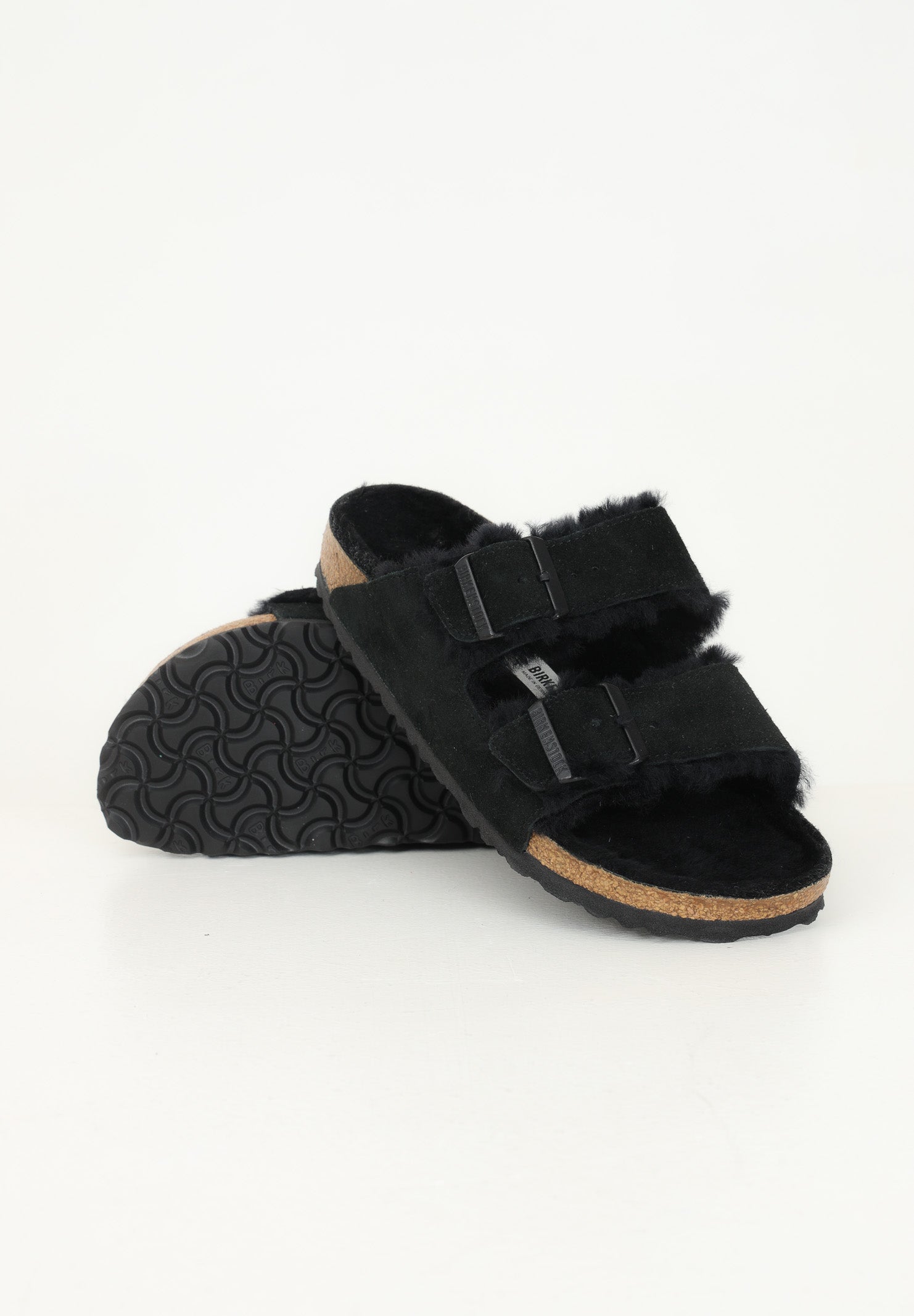 BIRKENSTOCK Ciabatte Arizona Shearling nere per uomo e donna 752663 . BIRKENSTOCK 