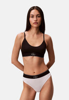 CALVIN KLEIN Perizoma bianco da donna LV00QF8813 100 CALVIN KLEIN 
