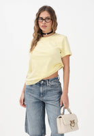 CALVIN KLEIN JEANS T-shirt a manica corta gialla da donna con logo LV047B224G 4MY CALVIN KLEIN JEANS 