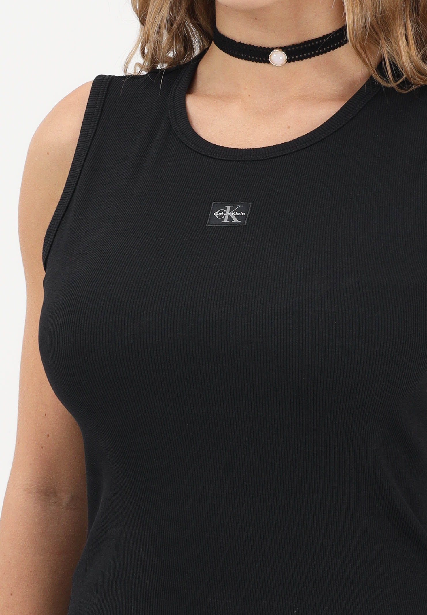 CALVIN KLEIN JEANS Canotta nera da donna con cut-out sulla schiena LV047F246G UB1 CALVIN KLEIN JEANS 