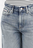 CALVIN KLEIN JEANS Bermuda in denim medio da donna LV047F771G SLN CALVIN KLEIN JEANS 