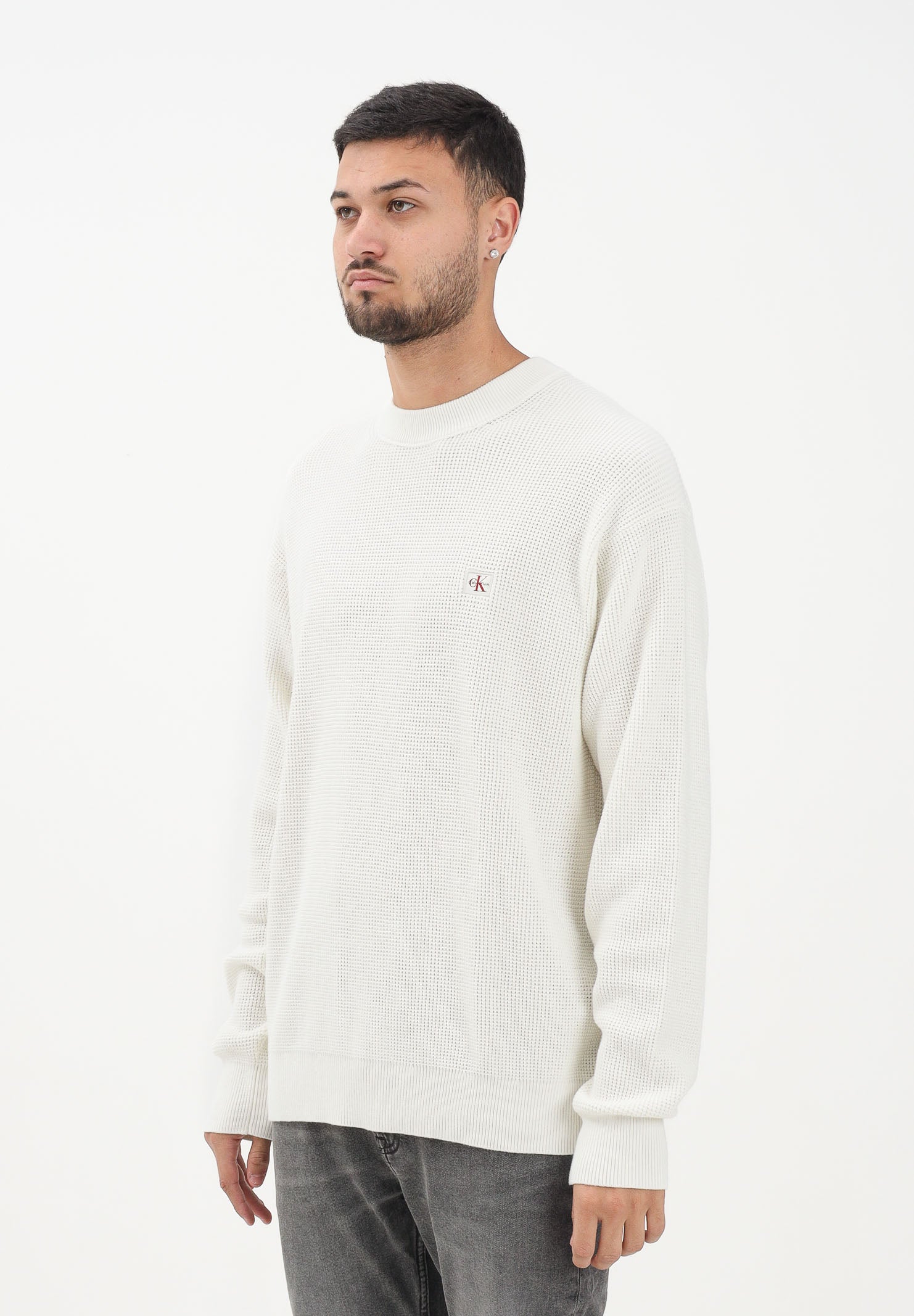 CALVIN KLEIN JEANS Maglioncino girocollo panna da uomo con patch logo LV04RD313GYAS . CALVIN KLEIN JEANS 