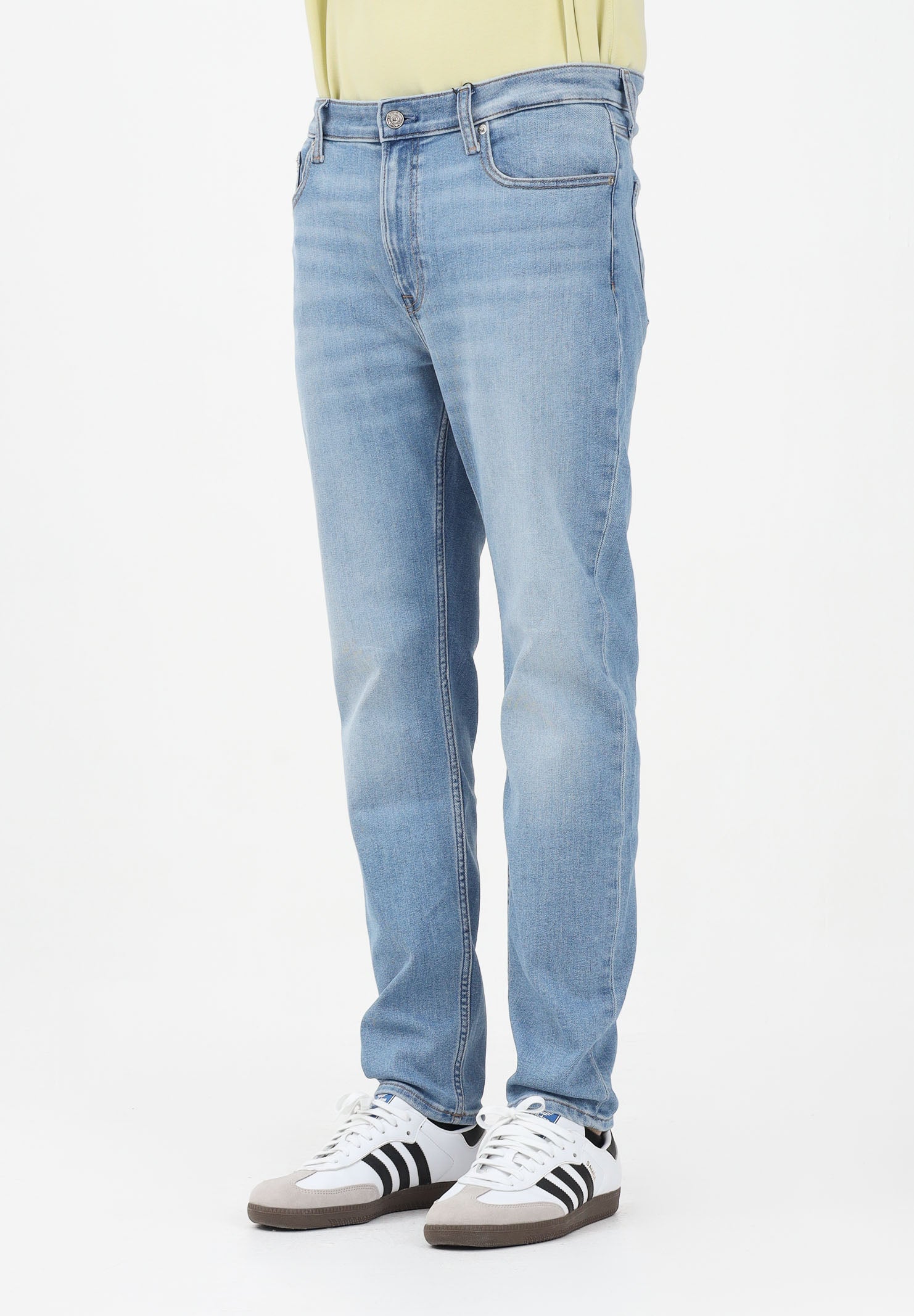 CALVIN KLEIN JEANS Jeans Slim Tapered in denim chiaro da uomo LV04RE780G3N2 . CALVIN KLEIN JEANS 