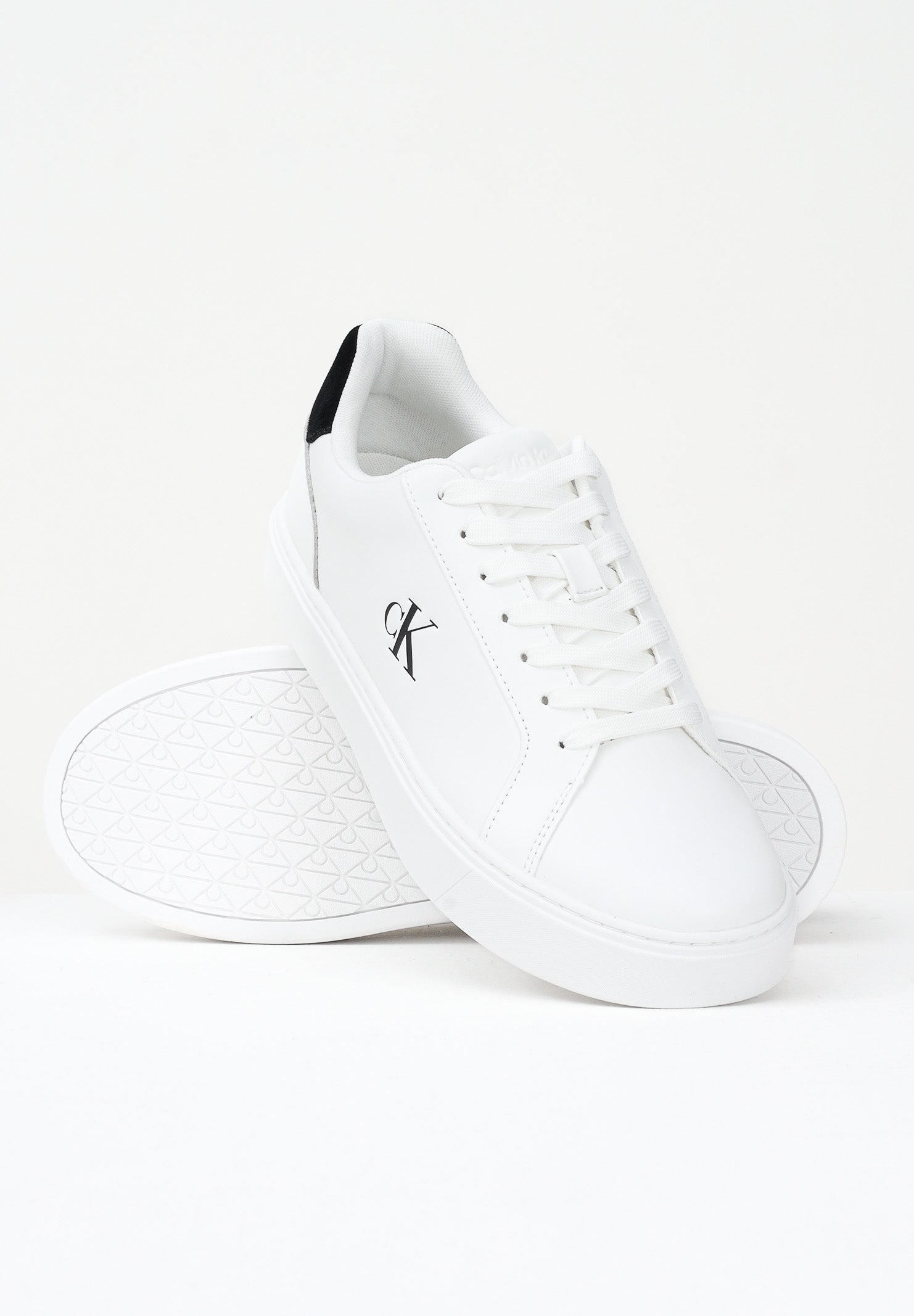 CALVIN KLEIN JEANS Sneakers bianche da uomo con logo YM0YM0143501W . CALVIN KLEIN JEANS 