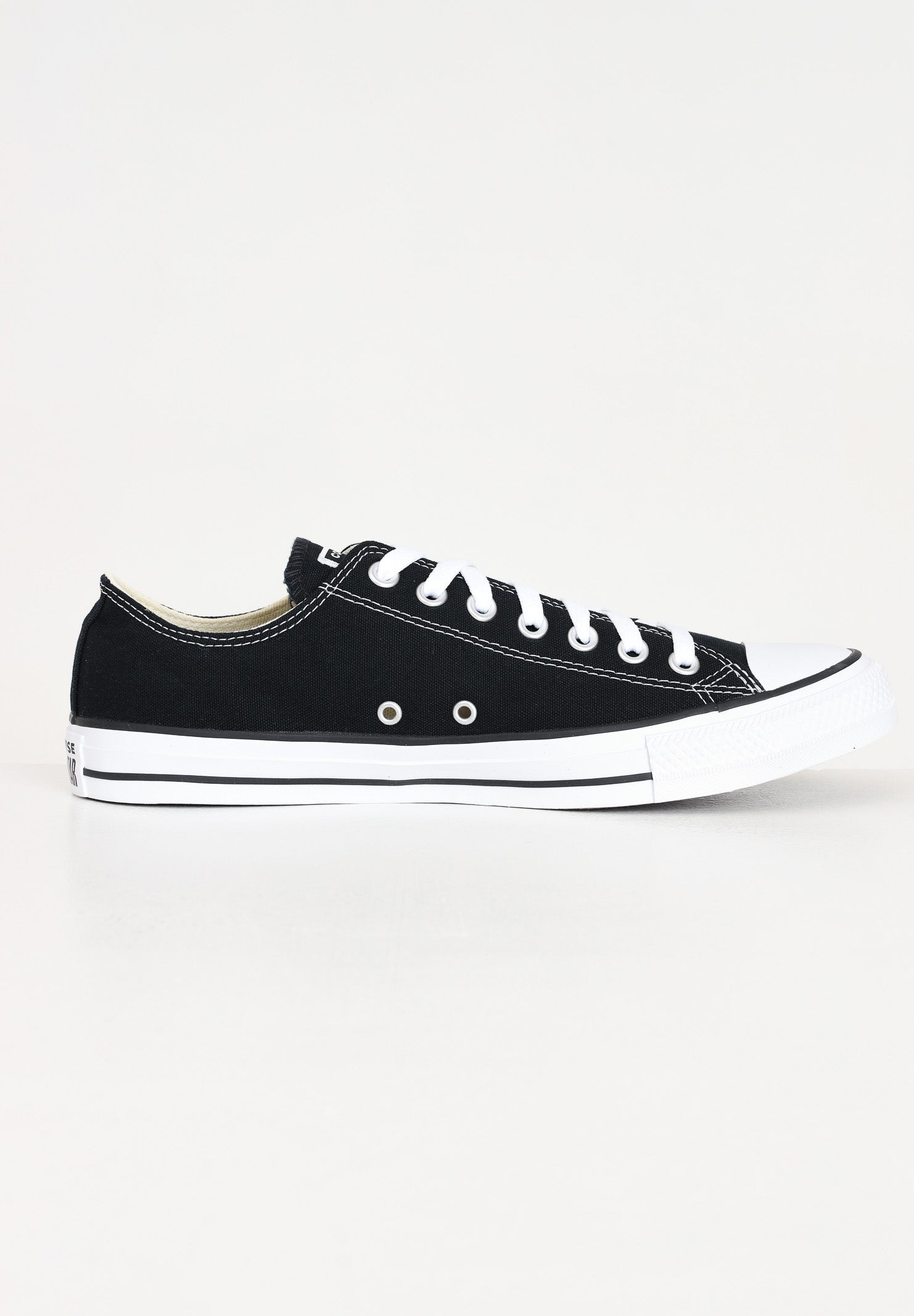 CONVERSE Sneakers CHUCK TAYLOR ALL STAR CLASSIC nere da uomo M9166C . CONVERSE 