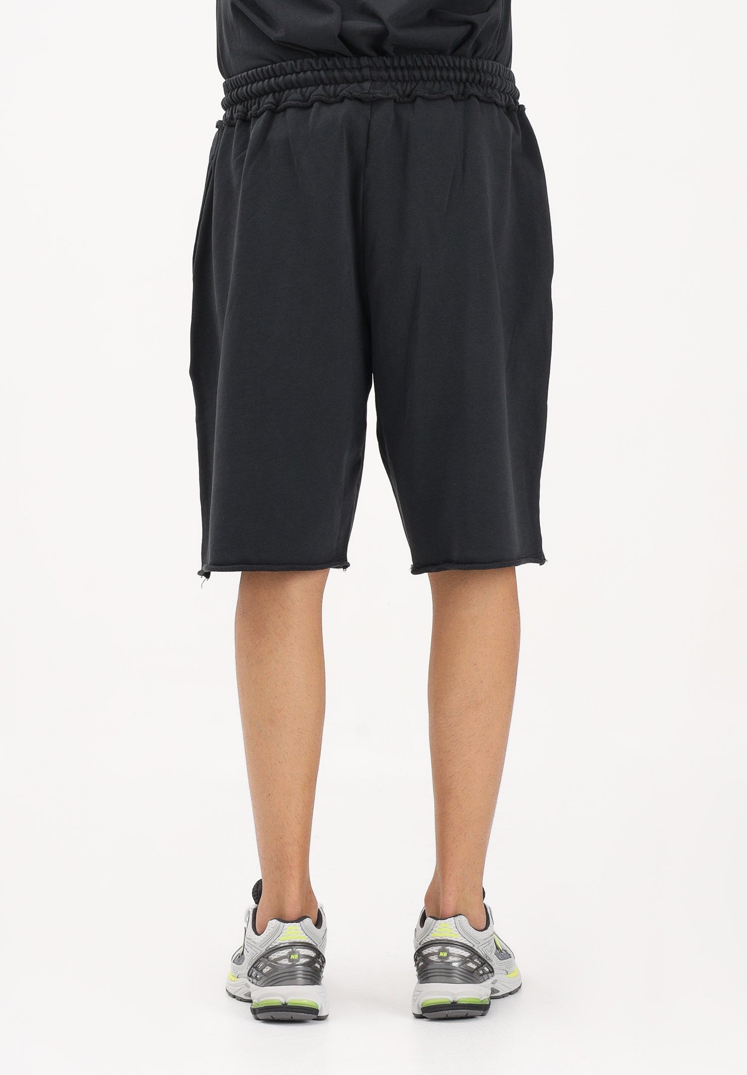 DISCLAIMER Shorts sportivo grigio da uomo con logo 26EDS55422 NE DISCLAIMER 