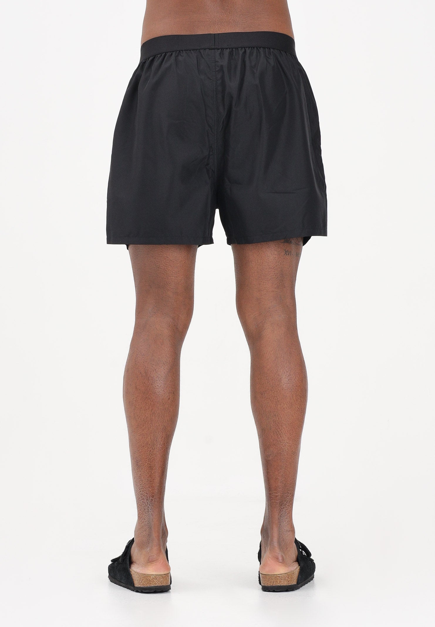 DSQUARED2 Shorts mare nero da uomo con logo in vita D7B626560 010 DSQUARED2 