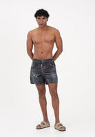 DSQUARED2 Shorts mare nero da uomo effetto denim con dettagli used D7B626690 001 DSQUARED2 