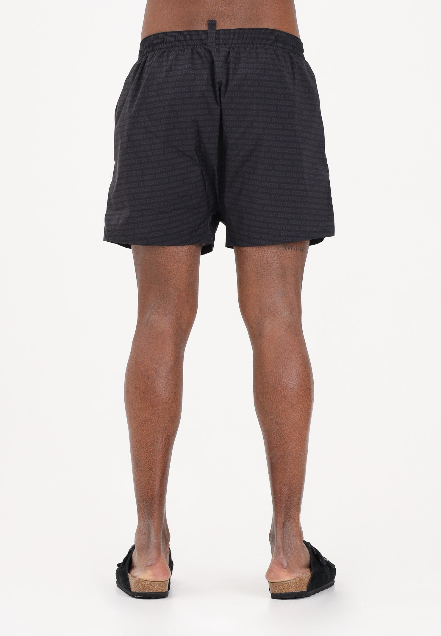 DSQUARED2 Shorts mare nero da uomo con stampa logo D7B646600 014 DSQUARED2 