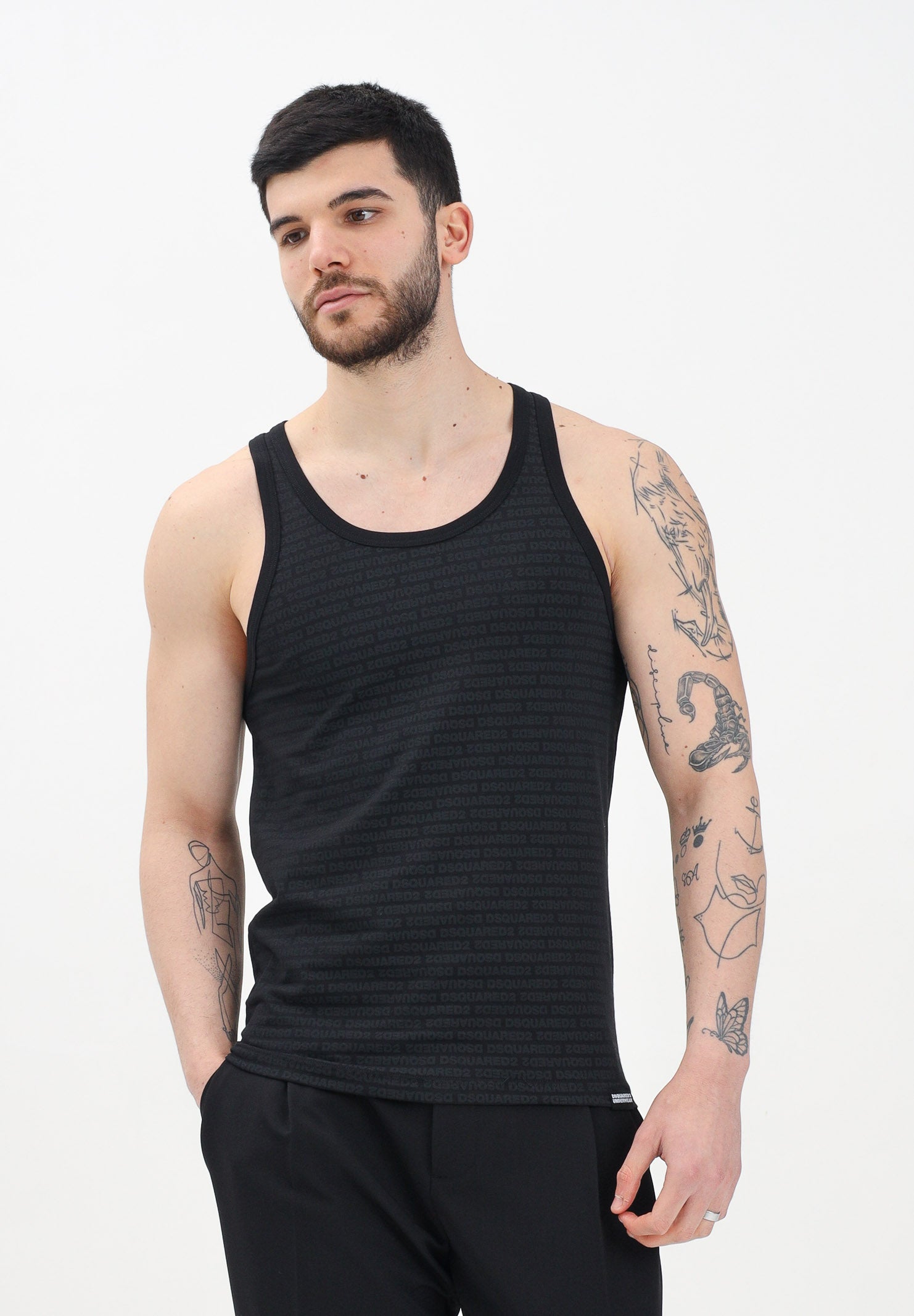 DSQUARED2 Canotta nera da uomo con logo all-over D9D095510 001 DSQUARED2 