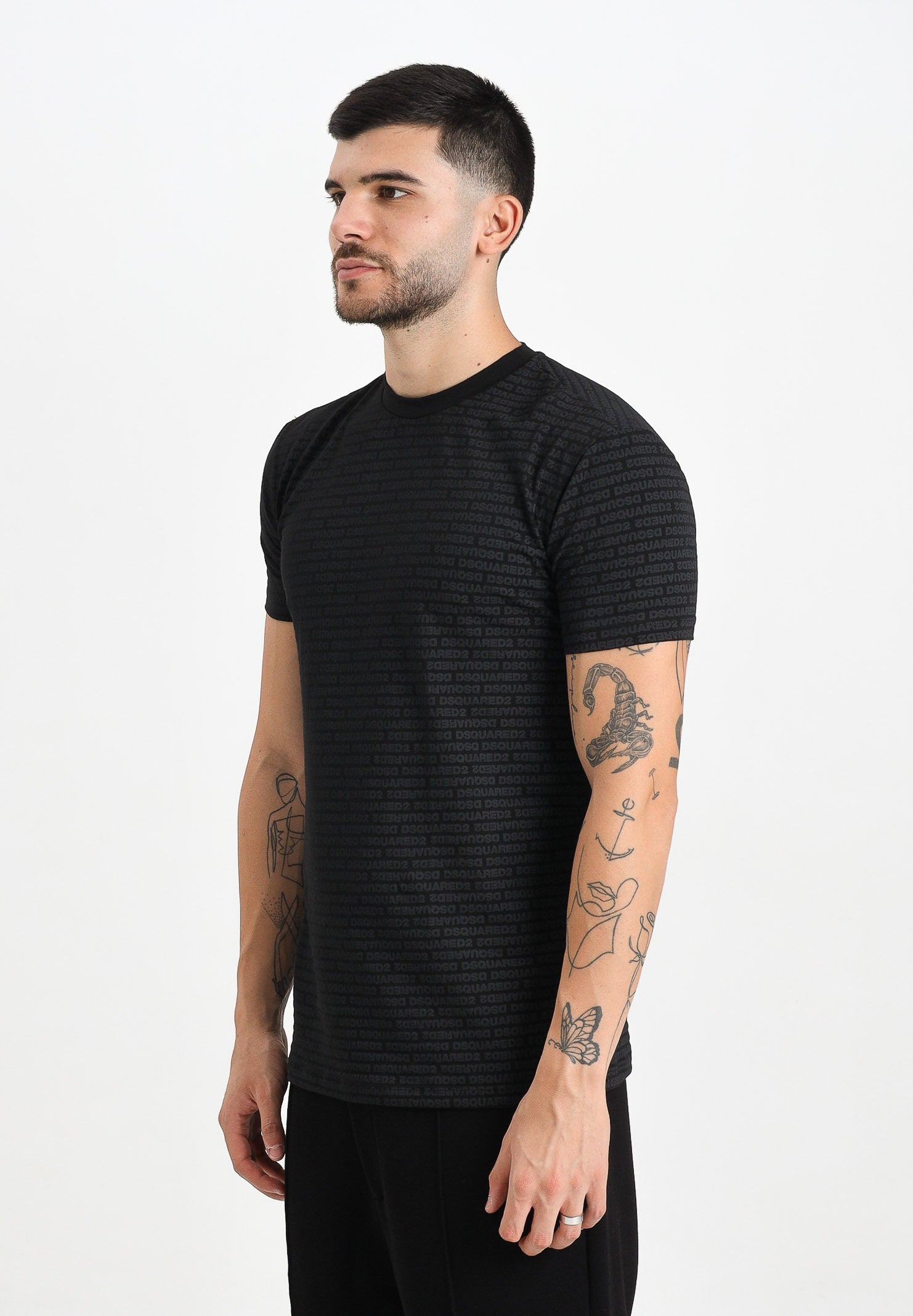 DSQUARED2 T-shirt a manica corta nera da uomo con logo all-over D9H136200T 010 DSQUARED2 