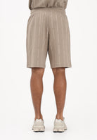 EA7 Shorts sportivo beige da uomo con stampa all-over del logo 7M001393AF12660 F1030 EA7 