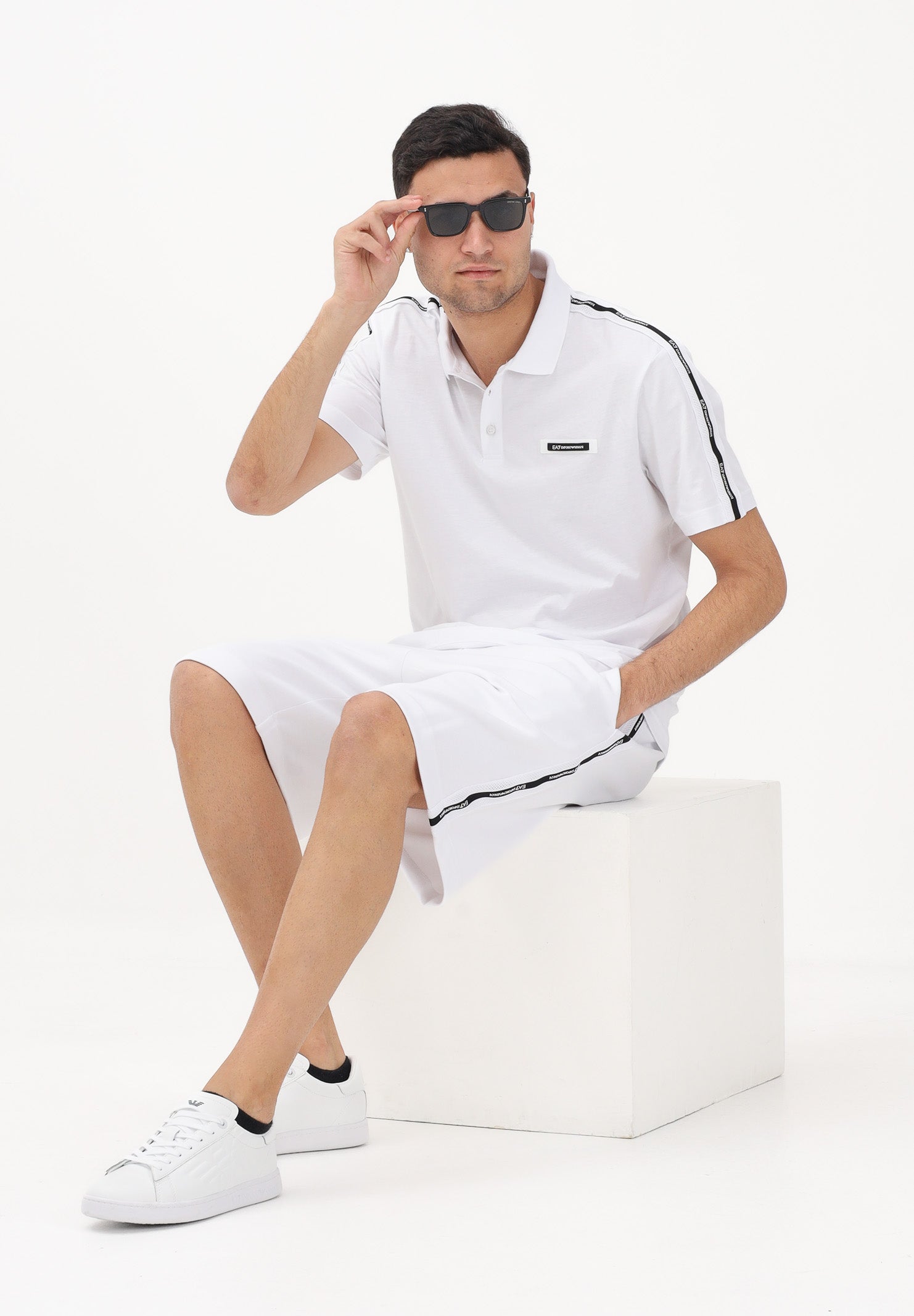 EA7 Polo a manica corta bianca da uomo con logo 7M001477AF10375 U0002 EA7 