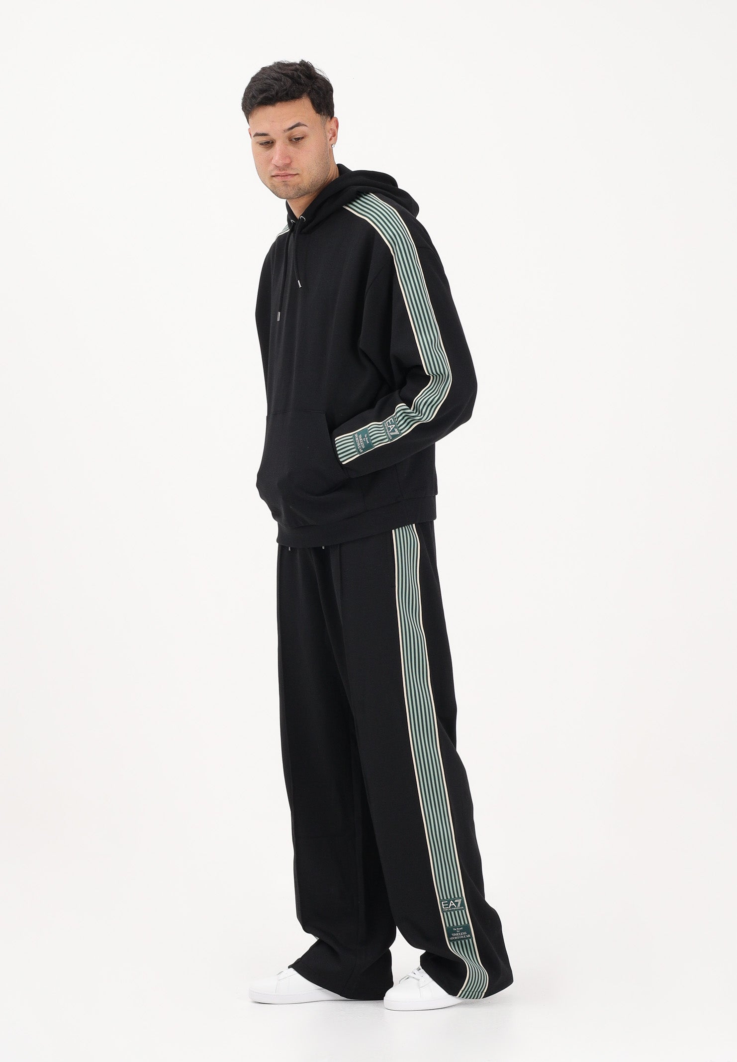 EA7 Pantalone sportivo nero da uomo con dettaglio in gros con righe bicolore 7M001509AF12660 UC001 EA7 