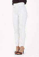 ELISABETTA FRANCHI Pantalone elegante avorio da donna con logo ricamato PA17061E2 360 ELISABETTA FRANCHI 