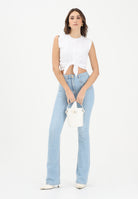 ELISABETTA FRANCHI Jeans in denim chiaro da donna con costruzione a zampetta PJ24N61E2 192 ELISABETTA FRANCHI 