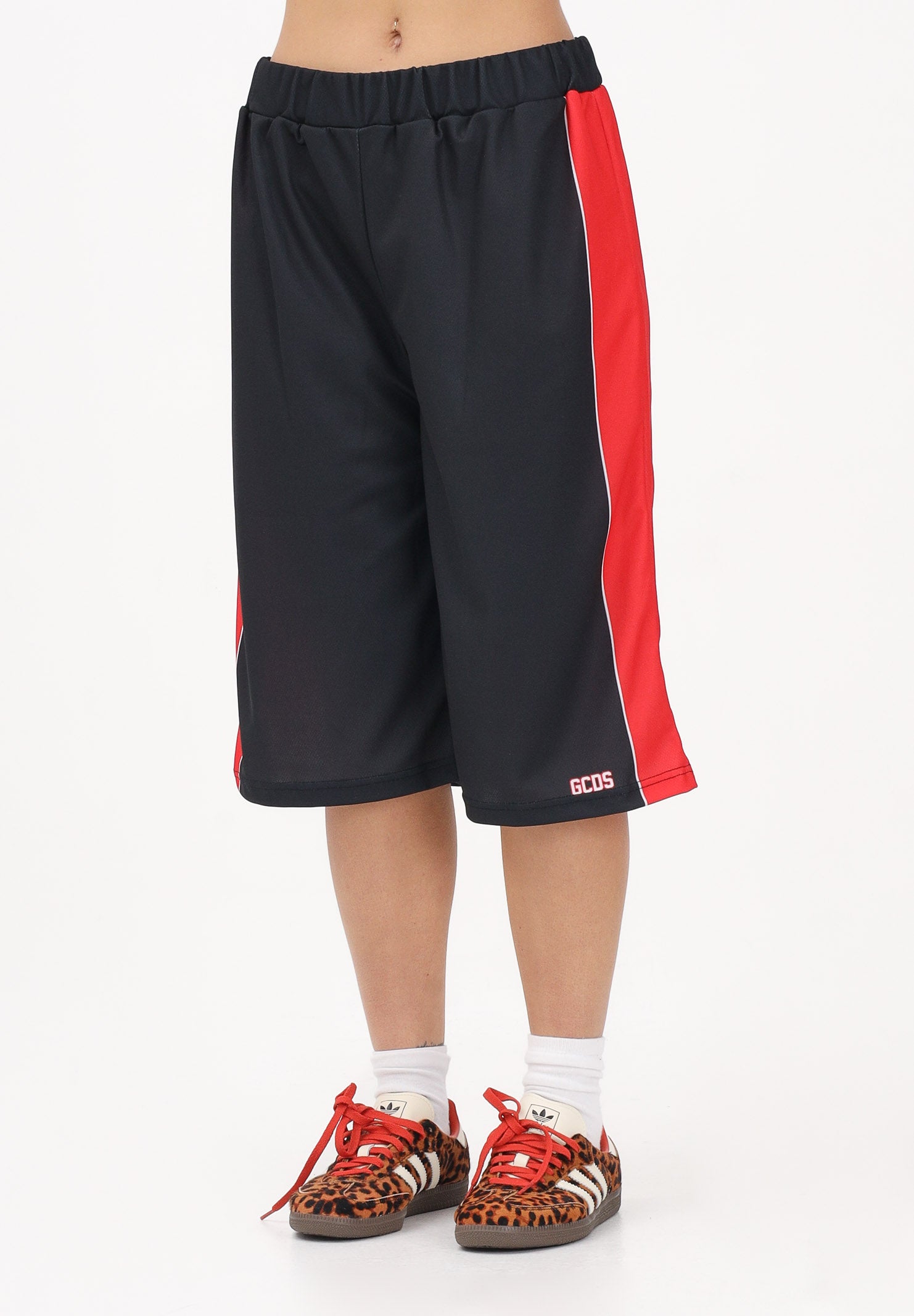 GCDS Shorts nero per donna, ragazzi e bambini con logo C1BJQL707J338 999R GCDS 