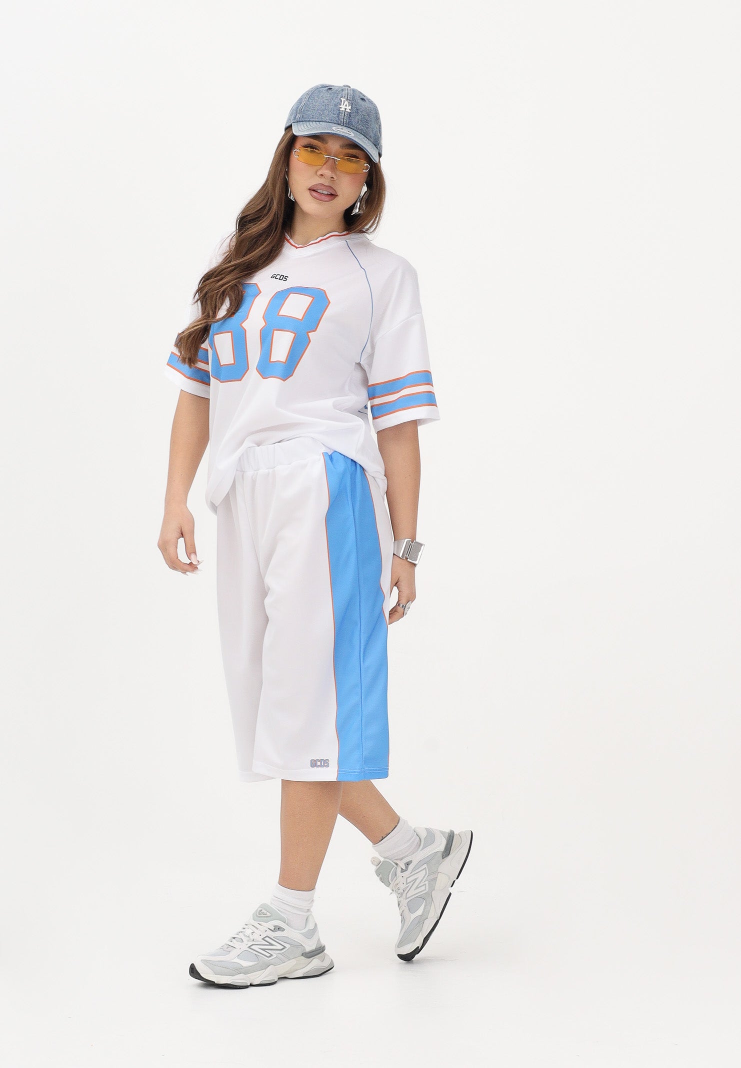GCDS Shorts bianco per donna, ragazzi e bambini con logo C1BJQL710J338 100E GCDS 