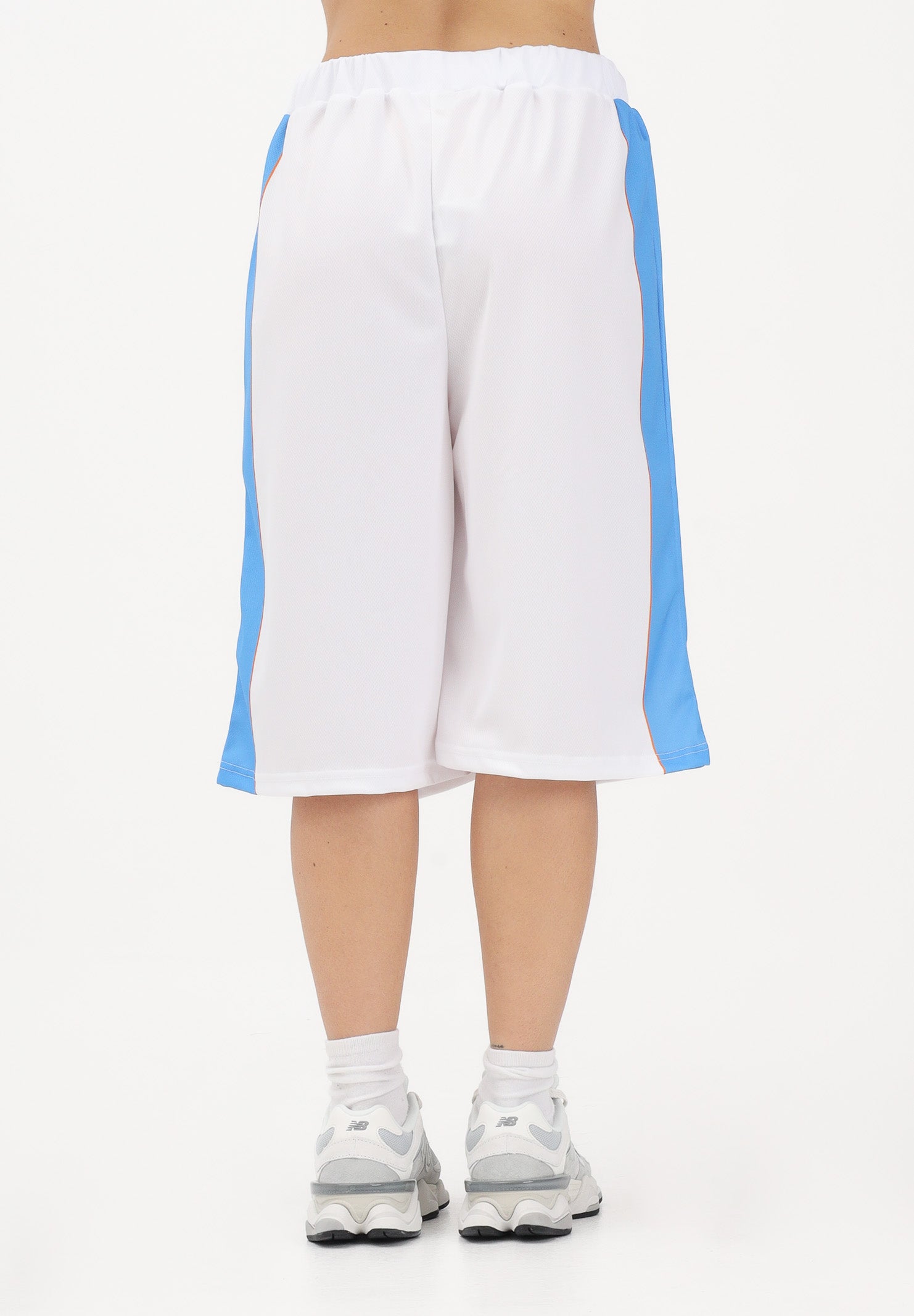 GCDS Shorts bianco per donna, ragazzi e bambini con logo C1BJQL710J338 100E GCDS 