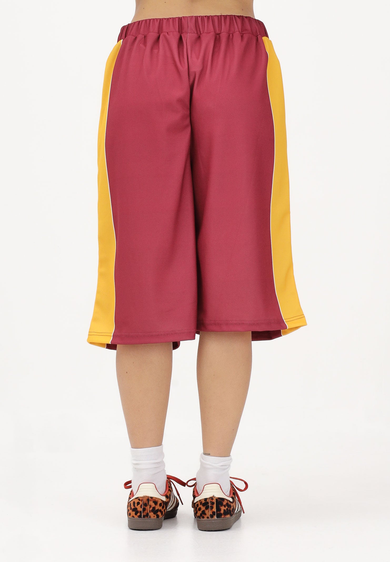 GCDS Shorts bordeaux per donna, ragazzi e bambini con logo C1BJQL710J338 468Y GCDS 