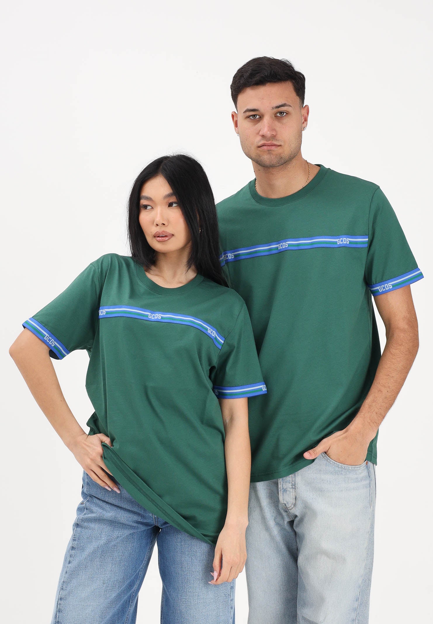 GCDS T-shirt a manica corta verde per uomo e donna con bande logate C1MEQC036J101 883E GCDS 