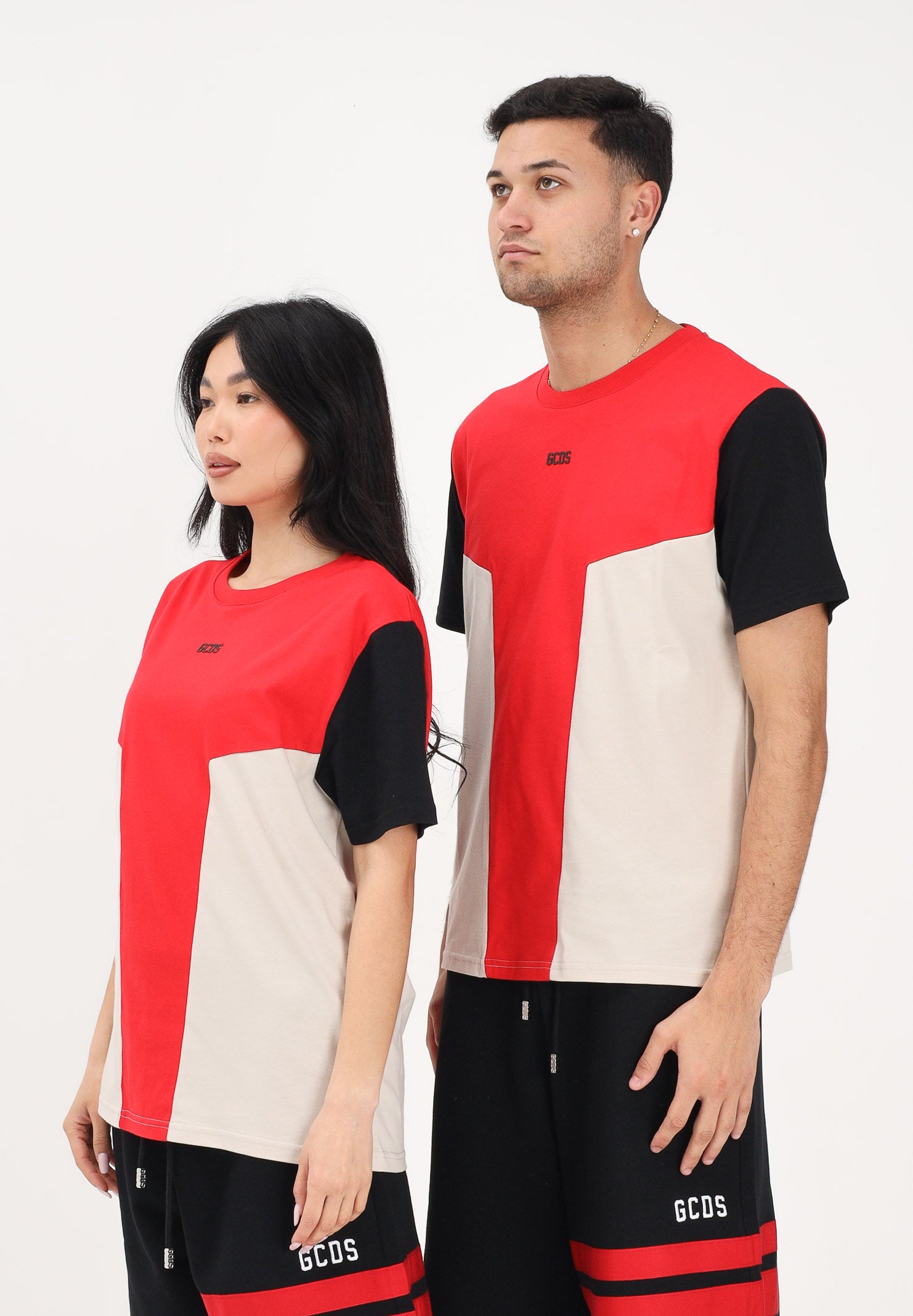 GCDS T-shirt a manica corta multicolore per uomo e donna con motivo color block C1MEQC038J101 436U GCDS 