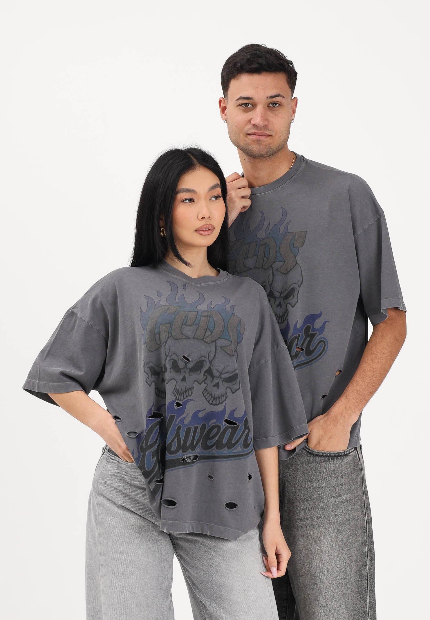GCDS T-shirt a manica corta grigia per uomo e donna con stampa C1MWQC058J079 968L GCDS 