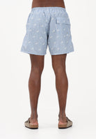 GCDS Shorts mare celeste da uomo con stampa rigata e logo all-over C1MWQS252T015 733A GCDS 