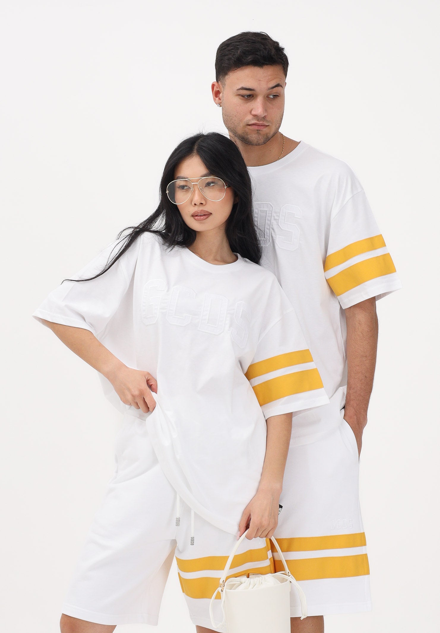 GCDS T-shirt a manica corta bianca per uomo e donna con logo Z0MLQC106J101 100Y GCDS 