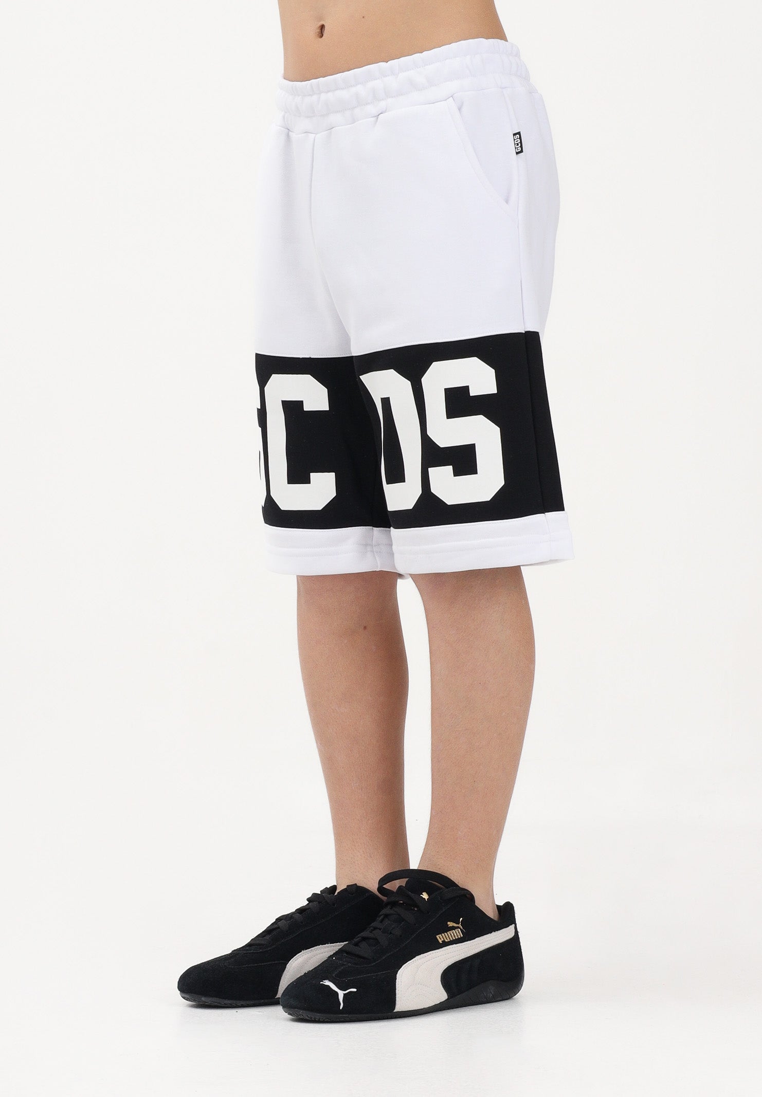 GCDS Shorts sportivo bianco per donna, ragazzi e bambini con stampa logo Z0UJQL589F004 100B GCDS 