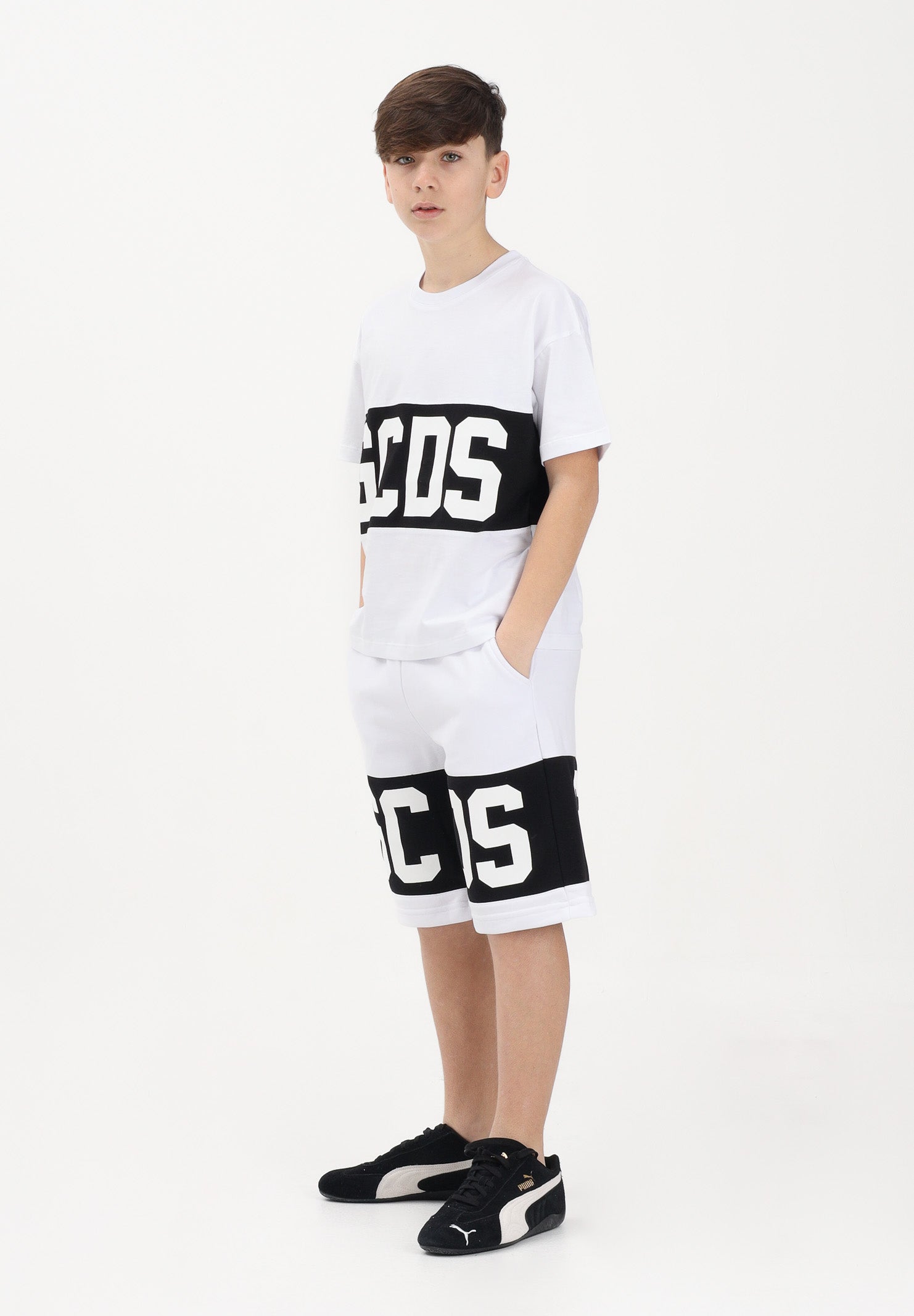 GCDS Shorts sportivo bianco per donna, ragazzi e bambini con stampa logo Z0UJQL589F004 100B GCDS 