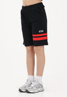 GCDS Shorts sportivo nero per donna, ragazzi e bambini con logo e bande rosse Z0UJQL594F004 999R GCDS 