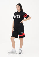 GCDS Shorts sportivo nero per donna, ragazzi e bambini con logo e bande rosse Z0UJQL594F004 999R GCDS 