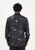 I'M BRIAN Camicia a manica lunga nera da uomo con stampa effetto splatter CA3618 0028 I'M BRIAN 