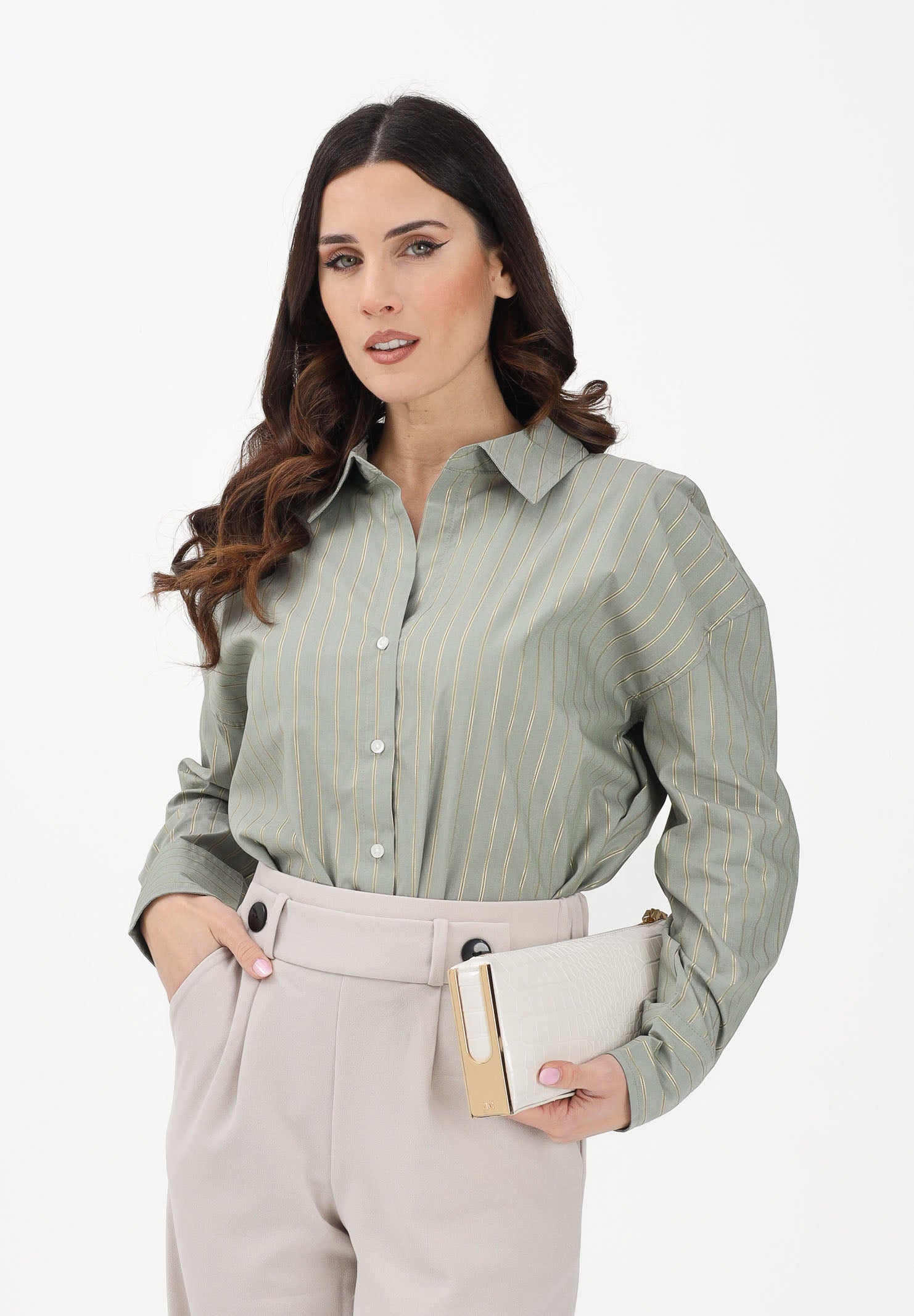JDY Camicia a manica lunga verde da donna con sottili righe verticali 15359455 SE JDY 