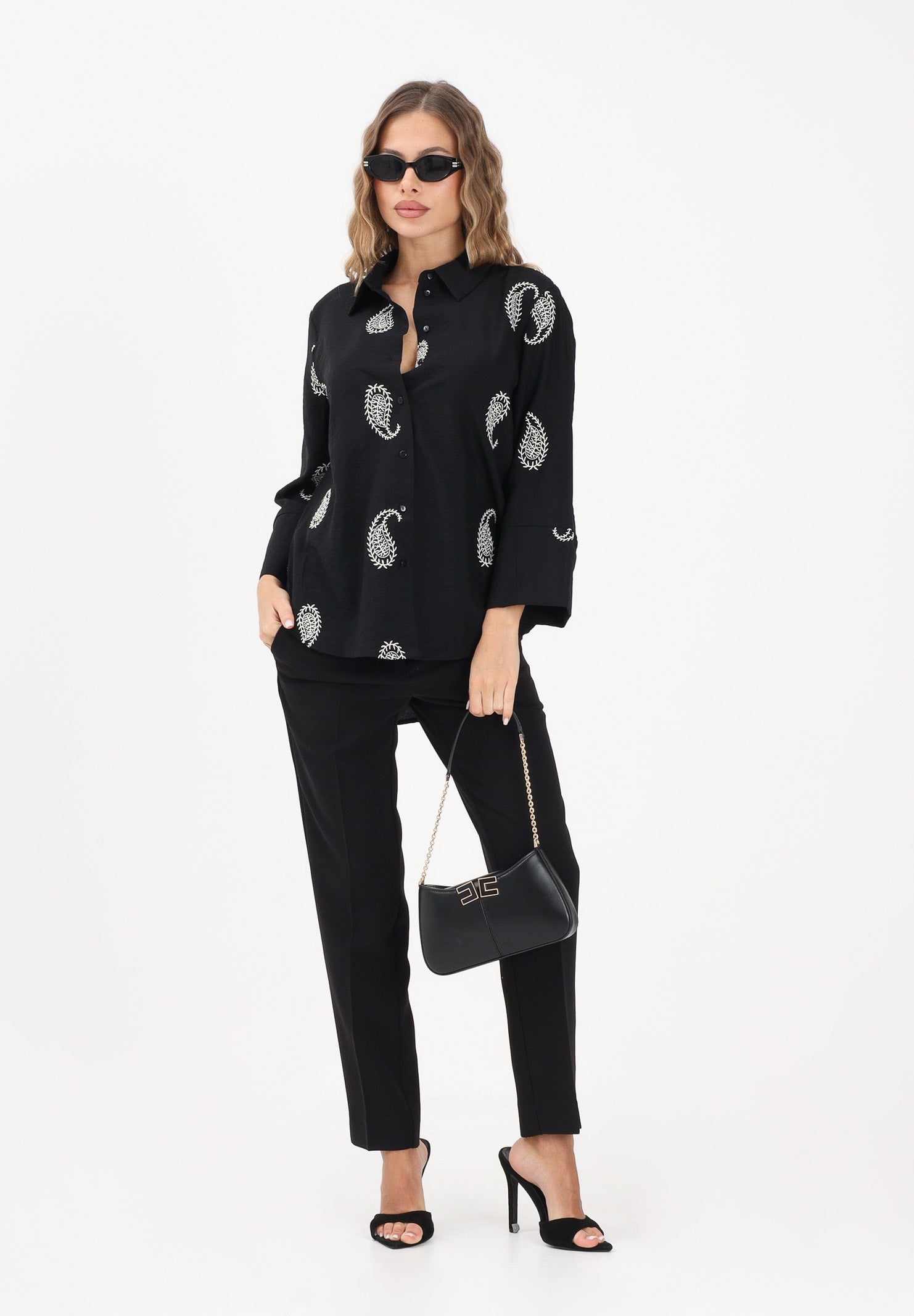 JDY Camicia nera da donna con fantasia paisley 15367956 BLEC JDY 